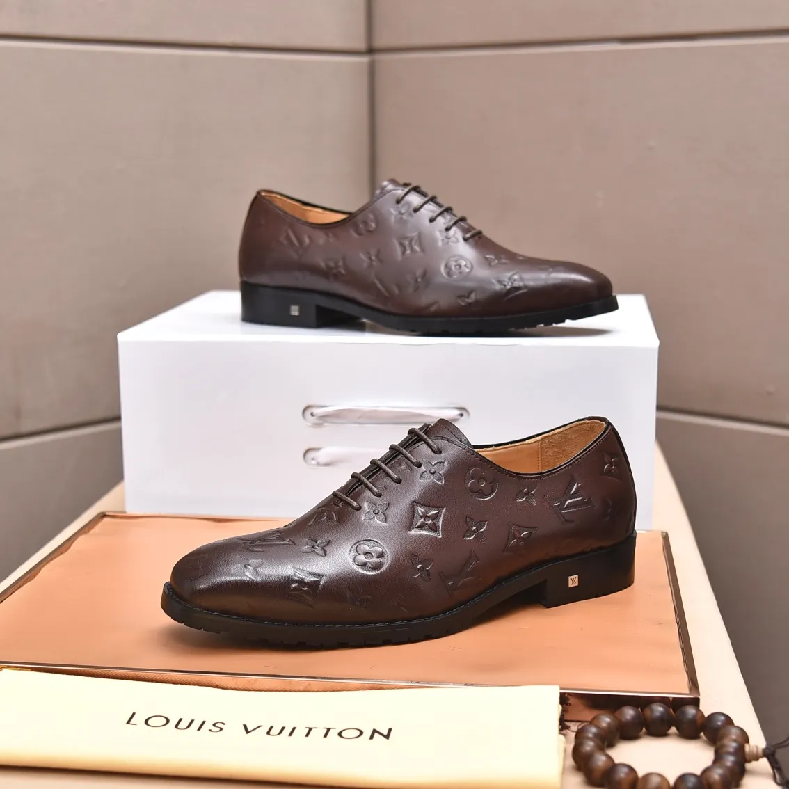 Men's shoes💰480📛📛【LOUIS VUITTON】(Quan Niu Li) Louis Vuitton 2023 official website synchronized new products👟Milan fashion catwalk style🇰🇾🇰🇾LV family logo, celebrity style, a must-have for fashionistas⚠️First layer calfskin➕cowhide lining➕Official website original version special outsole👞Number 38-44